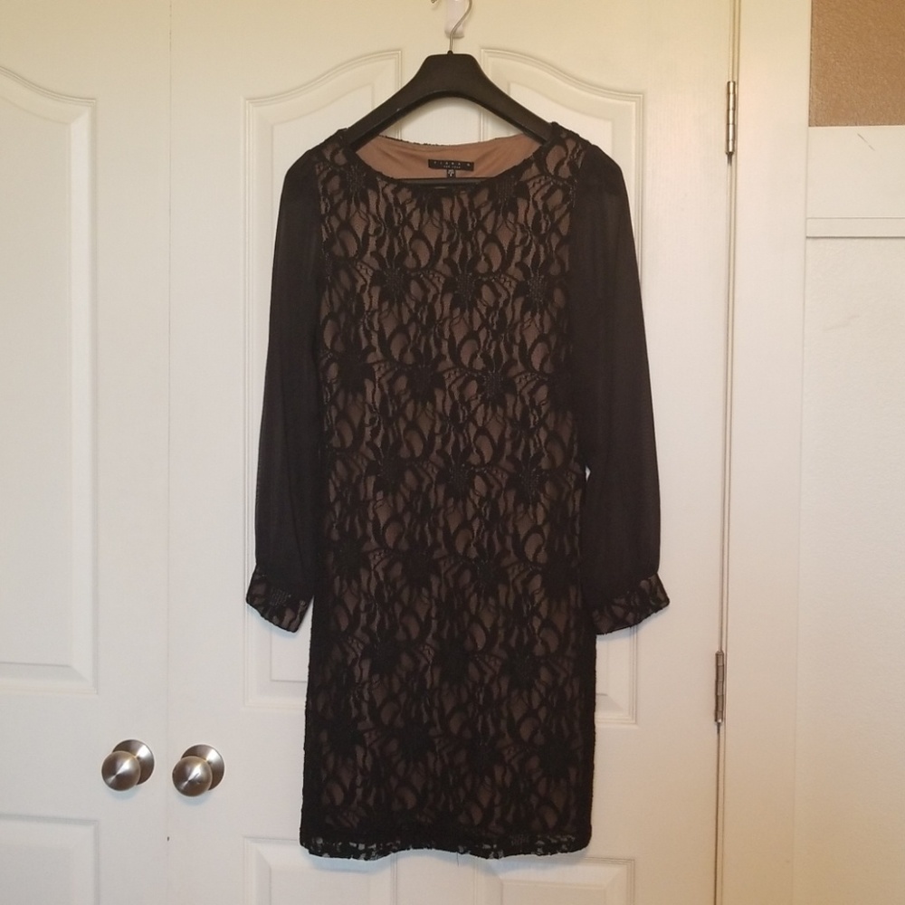 Black lace dress